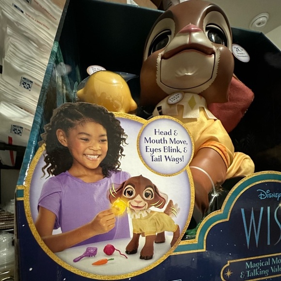 Disney's Wish Valentino Magical Moving & Talking Doll Star Makes Valentino - Picture 3 of 4